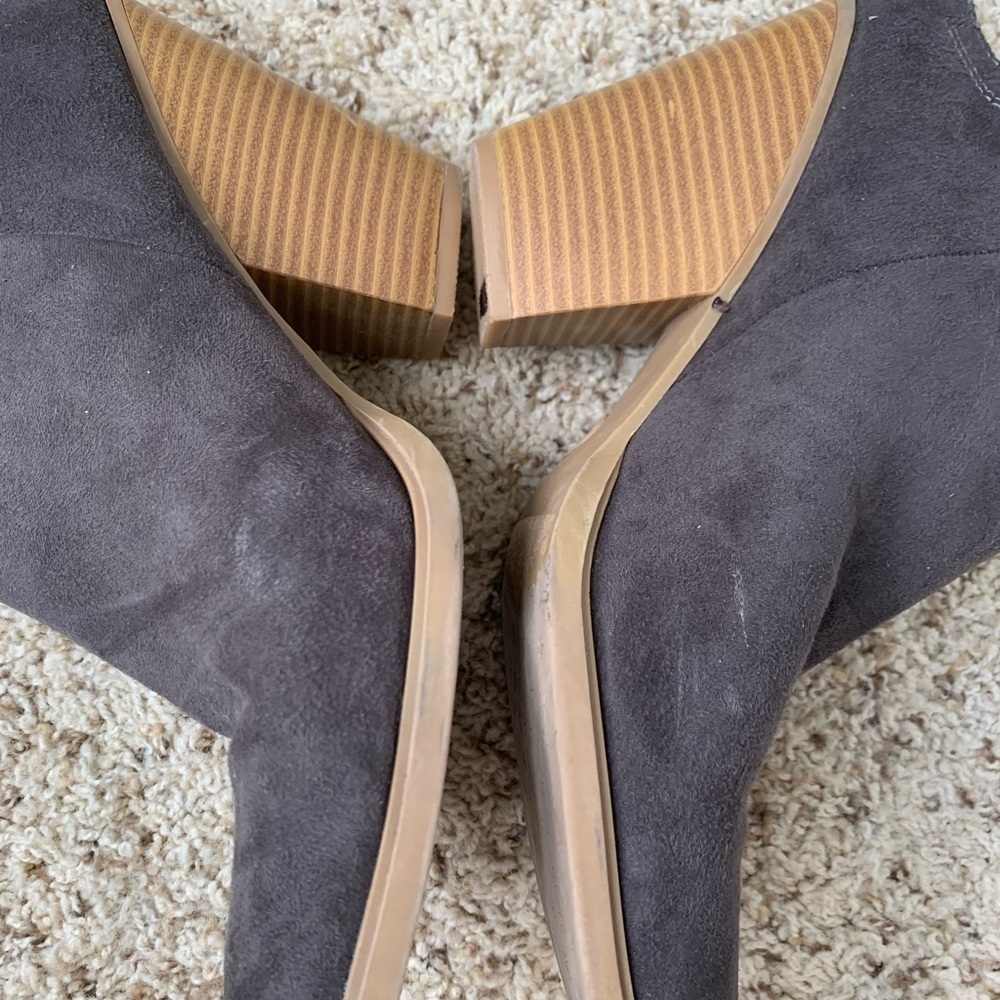 DV by Dolce Vita Haken Chunky Block Heel Mules Brown/Grey Size 9.5 - Picture 6 of 9
